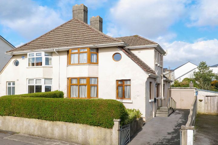 `Ardeen`, 46 Devon Park, Salthill, Galway, Co. Galway, H91FT2T