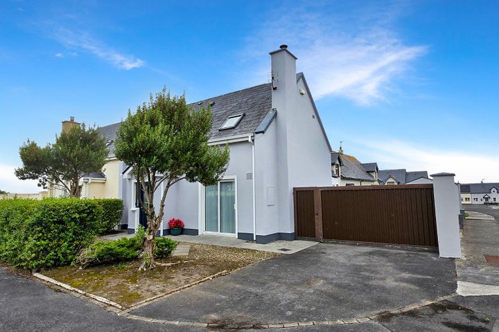 12 Cluain Uillin, Spanish Point Road, Miltown Malbay, Co. Clare, V95X0HR