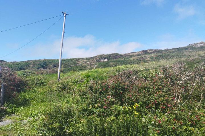 Circa 0.9 Hectares / 2.38 Acres of Ground At Fahy, Sky Road, Clifden, Co. Galway