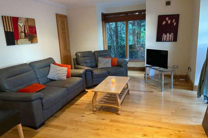 Castleknock Rd, Castleknock, Dublin 15