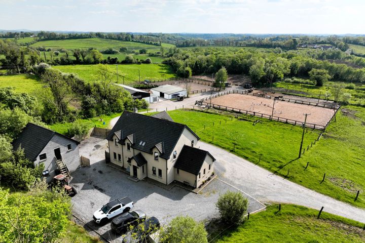 Drumralla Stables, Drumralla Road, Newtownbutler, Co. Fermanagh