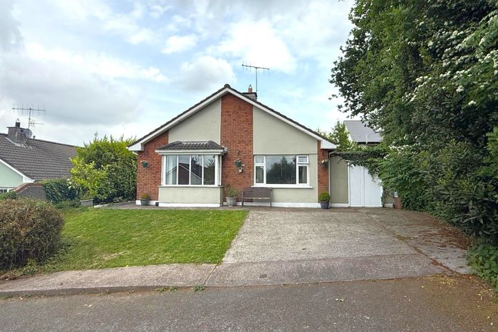 14 Oaklawn, Castle Road, Bandon, Co. Cork, P72A665