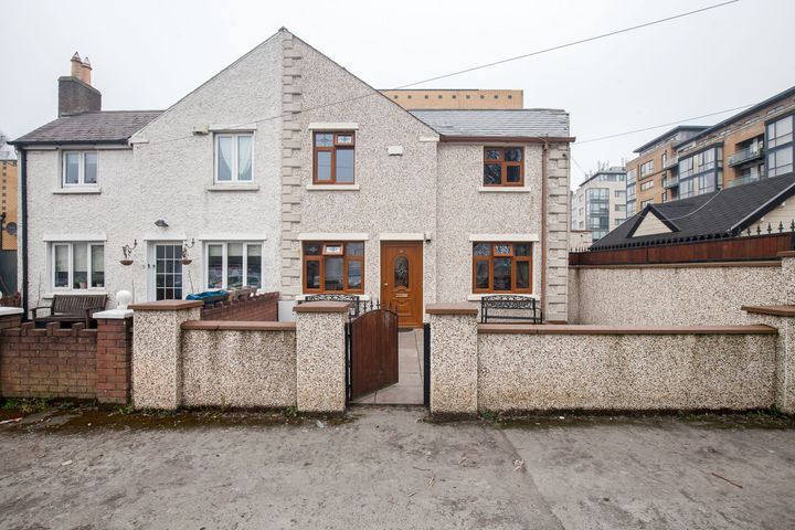 10 Huxley Crescent, Cork Street, Dublin 8, Dublin