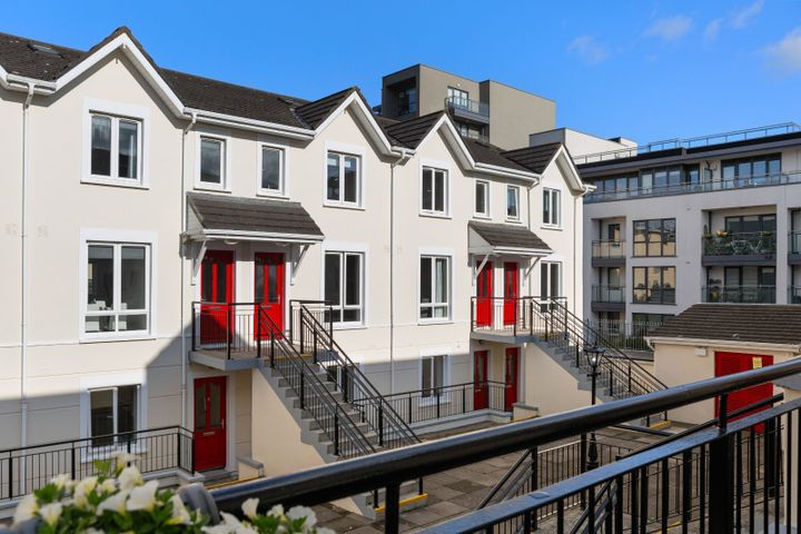 5 Saint Helen's Court, George's Street Lower, Dun Laoghaire, Co Dublin, A96AP22