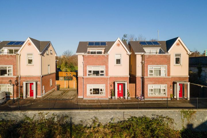 5 Cherangani, Old Navan Road, Castleknock, Dublin 15, Castleknock, Dublin 15, D15F229