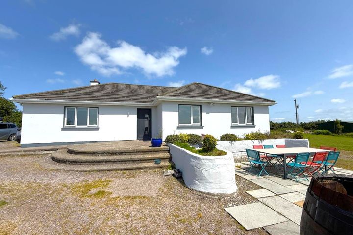Farranmareen, Enniskeane, Newcestown, Co. Cork, P47CA30