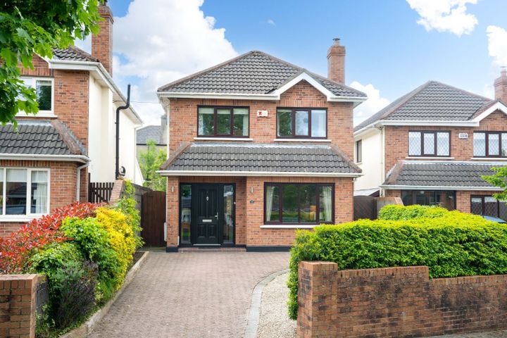14 Belmont Grove, Galloping Green, Blackrock Dublin 18, Dublin