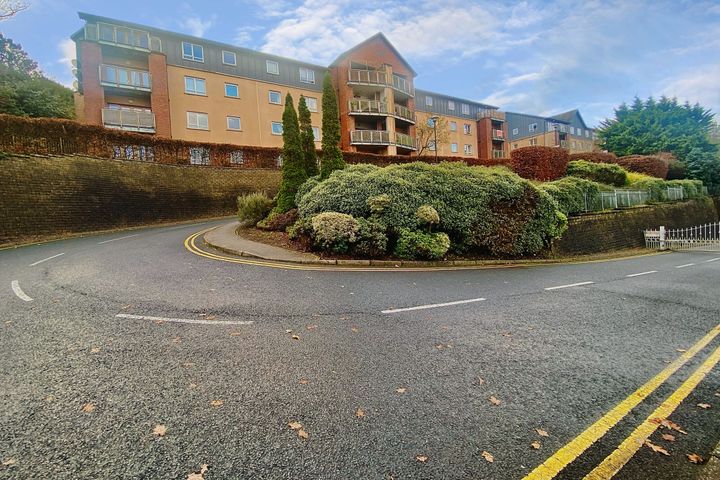 Apt 102, Brideholm, Mallow Rd, Cork