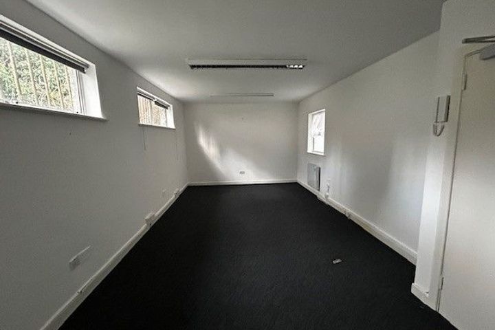 4 Fitzwilliam Terrace, Strand Road, Bray, A98 T6H6, Bray, Co. Wicklow