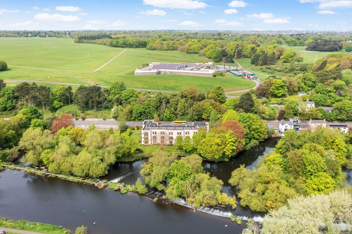 19 Salmon Pool, Chapelizod Road, Islandbridge, Dublin 8, D08F2C0