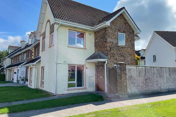 38 Cluain Na Greine, The Burgery, Dungarvan, Co. Waterford, X35YE35