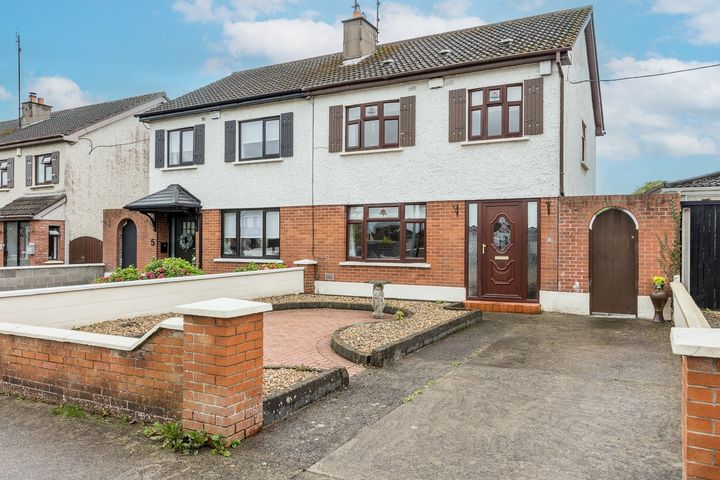 6 Brackenstown Village, Swords, Co. Dublin, K67K6H0