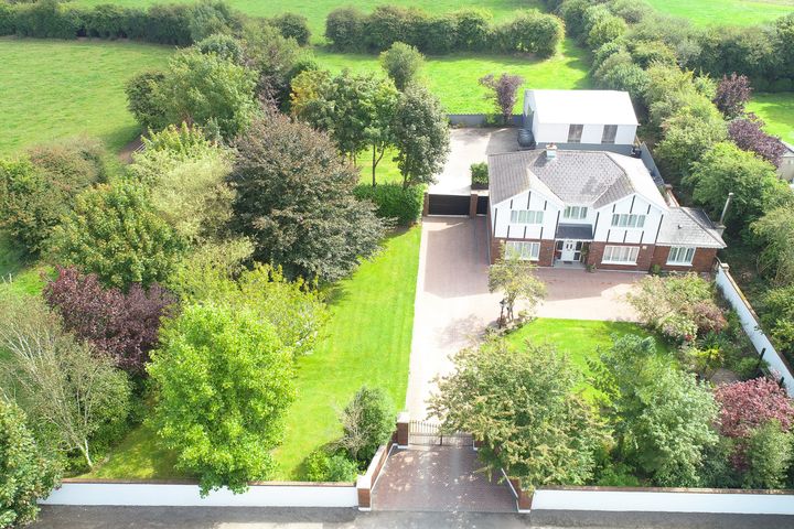 Blackcastle, Two Mile Borris, Thurles, Co. Tipperary, E41H3K5