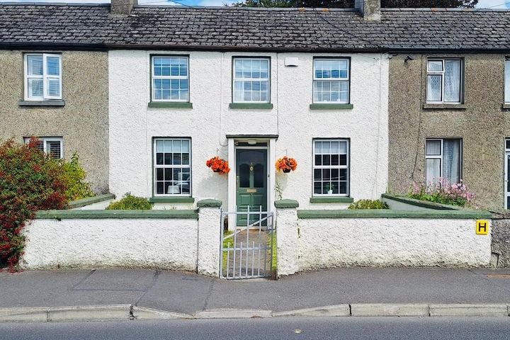 Greenacres, 2 New Road, Portlaoise, Co. Laois, R32K300