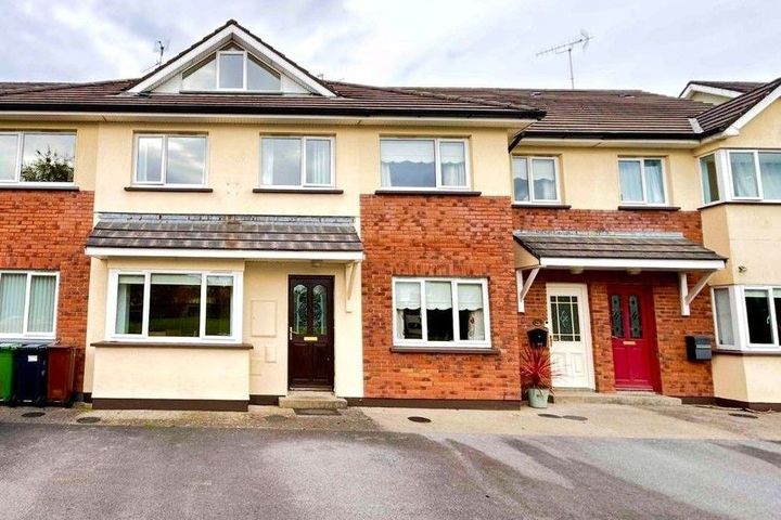 18 Palace Fields, Tuam, Co. Galway, H54R271