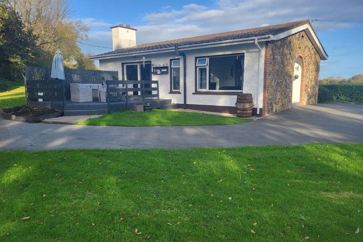 Joansbrook, Ballycomclone, Ballymoney, Co. Wexford, Y25XD27