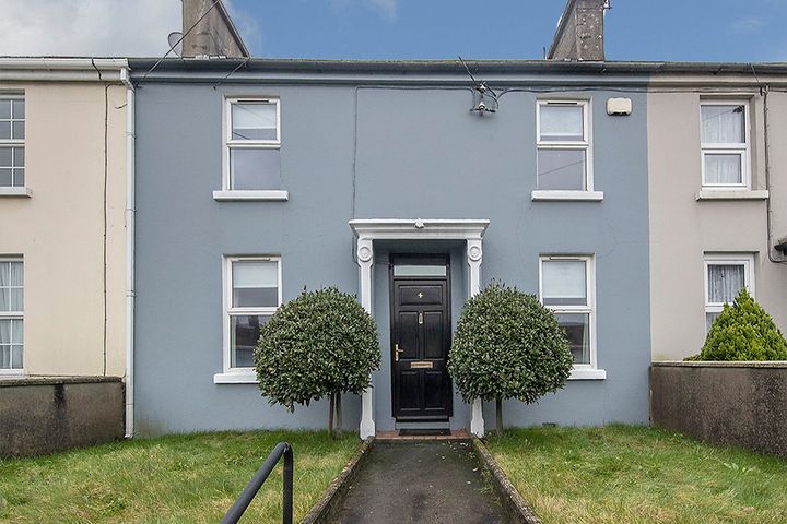 4 Cloneety Terrace, X35WT44