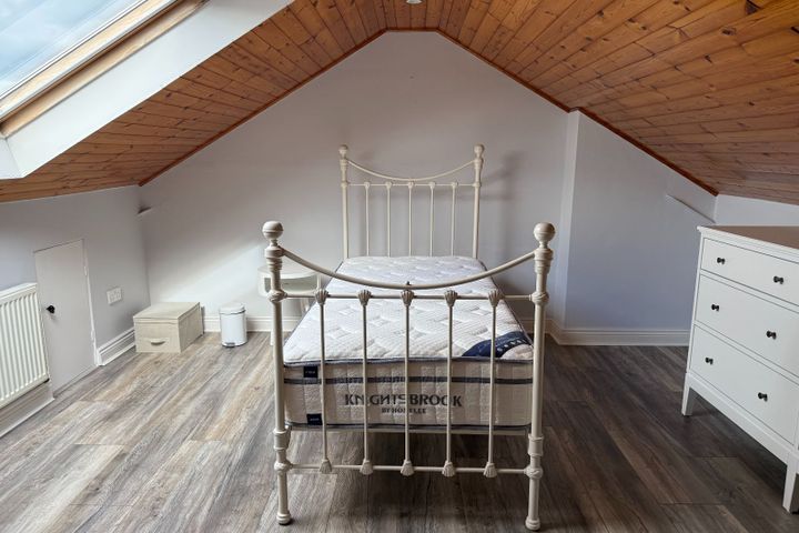 Redwood, Kilnamanagh, Dublin 24