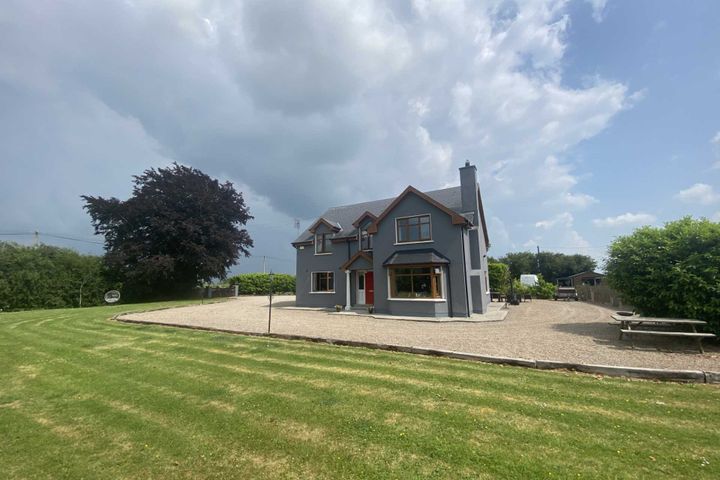 Ballyanna, Sherins Cross, Kilmallock, Co. Limerick, V35PV48