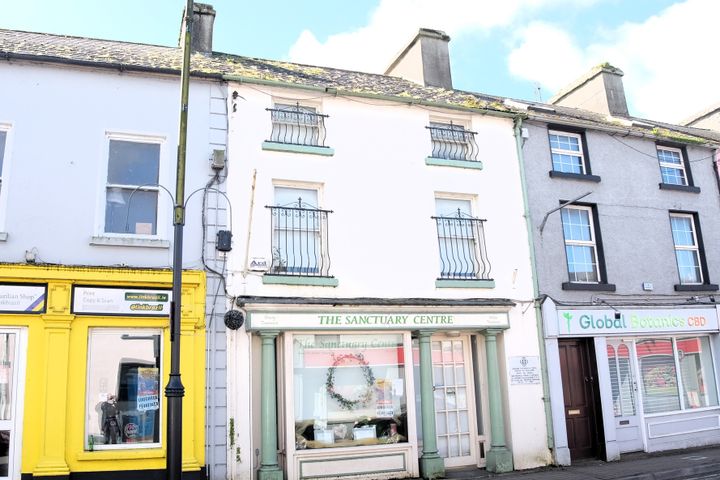 25 Dunkellin St., Loughrea, Co. Galway, H62HH77