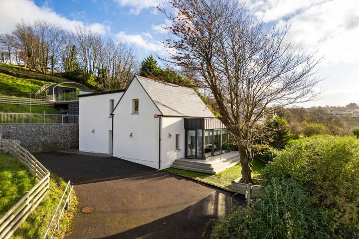 The Cottage, Church Road, Bantry, Co Cork, P75F433