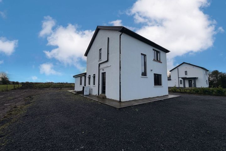 Carramore, Menlough, Ballinasloe, Co. Galway, H53Y5T3