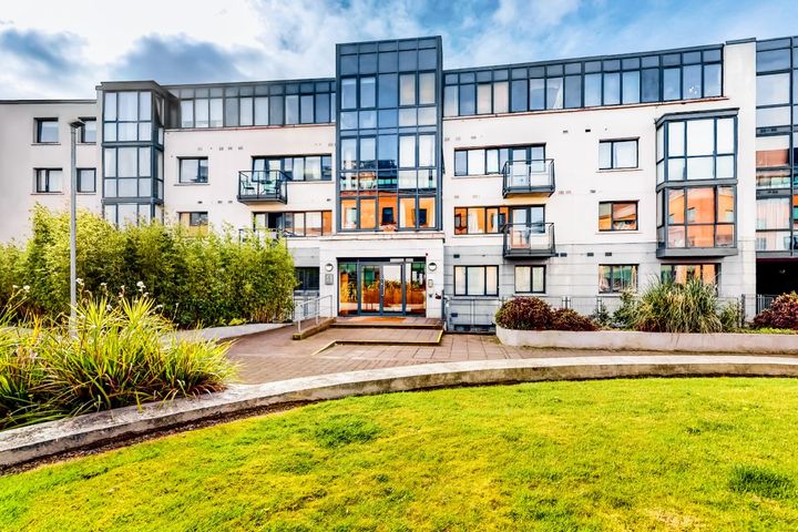 Apartment 126, Block 4, Parkgate Place, Kilmainham, Dublin 8, D08R584