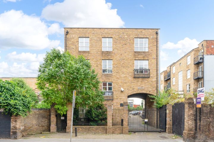 61 Pier 19,, Bridgefoot Street, D08TX90