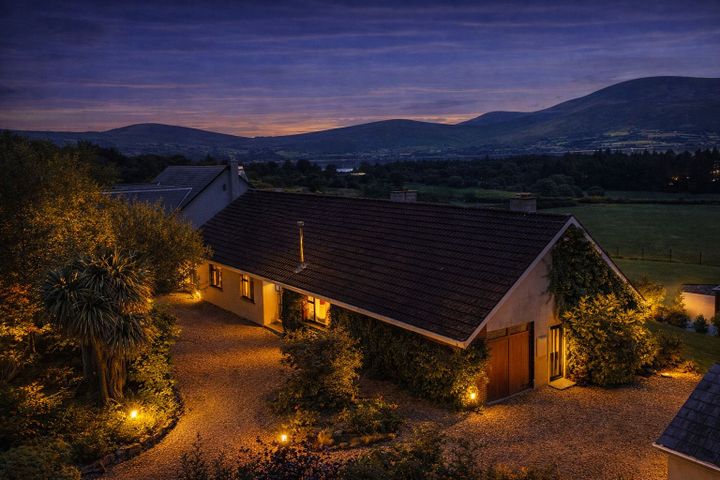 Waterville House, Baltyboys Upper, Blessington, Co. Wicklow, W91R7R2