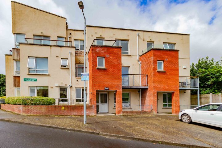 2 Millrace Park, Saggart, Co. Dublin