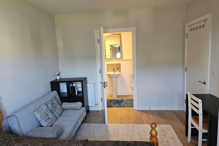 Canal View Court, Hansfield Station Quarter, Clonsilla, Dublin 15