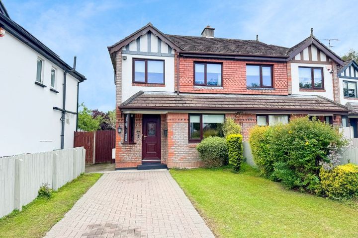 12 Parc Na Silla Avenue, Loughlinstown, Co. Dublin, D18VY83