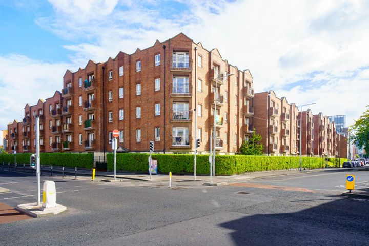 Apartment 51, Trinity Square, Townsend Street, Dublin 2, D02R242