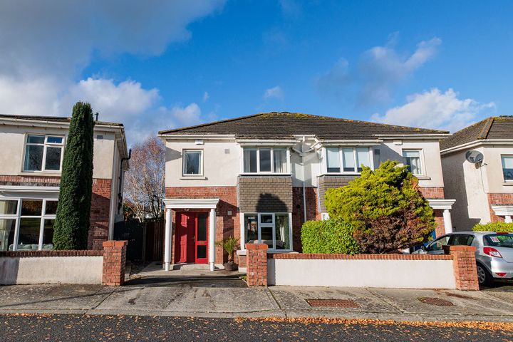 17 Hollybank Drive, Clongowen, Kilkenny, Co. Kilkenny, R95E0W2