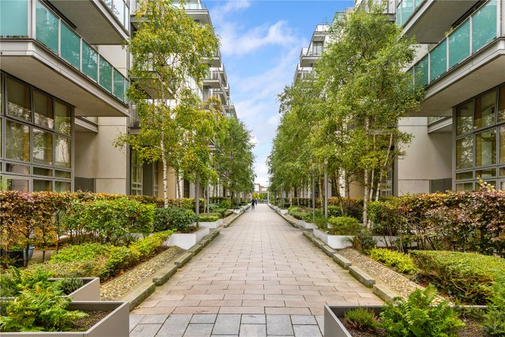 84 Kirkpatrick House, Spencer Dock, Dublin 1, D01EA43