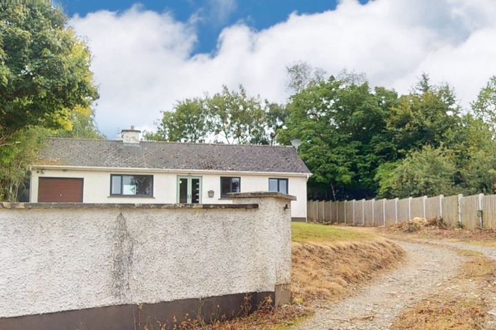 Church Lane,, Pullinstown Big,, Marshalstown,, Wexford, Y21C898