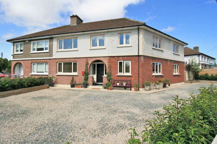 49 Slieve Rua Drive, Kilmacud, Stillorgan, Dublin