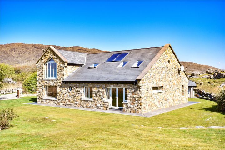 Whale Harbour Cottage, Ervallagh, Roundstone, Galway