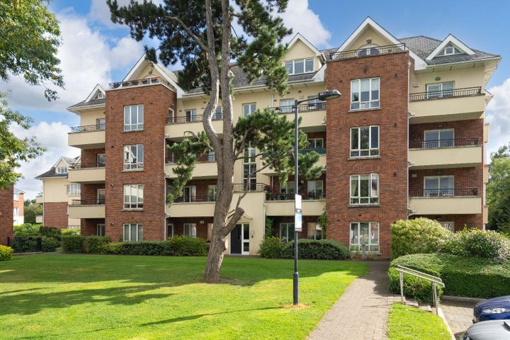 76 Ballintyre Meadows, Dublin 16, Ballinteer, Dublin 16, D16FW01