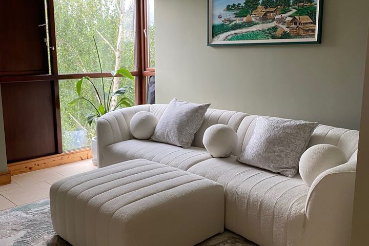 Castlegate Elms, Adamstown Castle, Lu, Adamstown, Co. Dublin