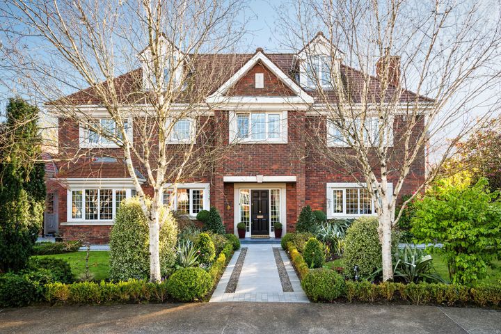 4 Eyrecourt, Belmont, Rochestown, Cork