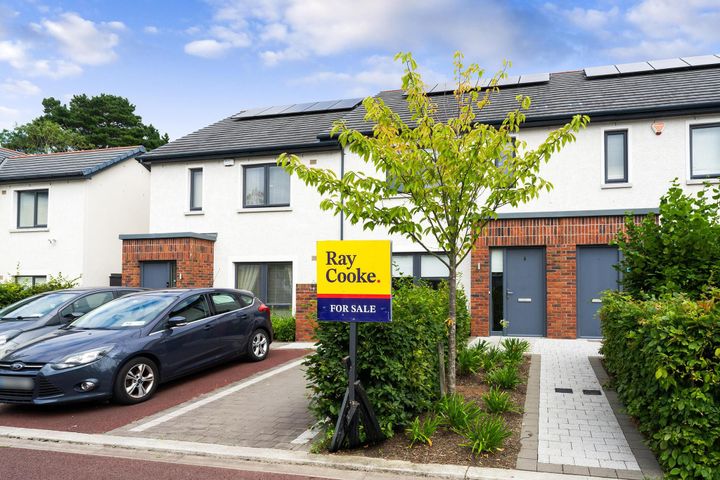 3 Somerton Lawns, Lucan, Co. Dublin