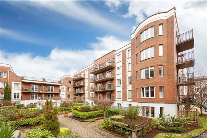 Rathmines Town Centre, Rathmines, Dublin 6