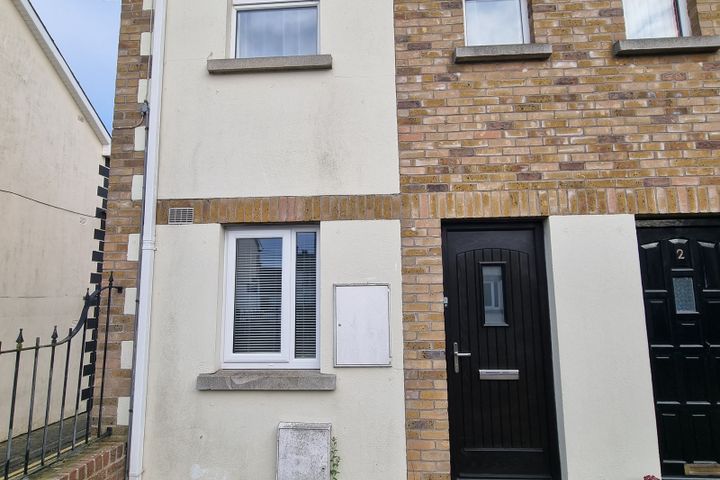 1 Eyre Mews, Eyre St, Newbridge, Kildare