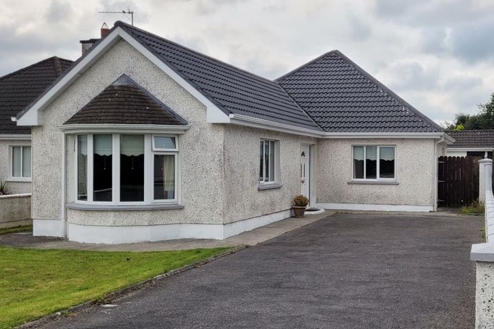 6 Hawthorn Park, Ballygar, Ballygar, Co. Galway, F42W298
