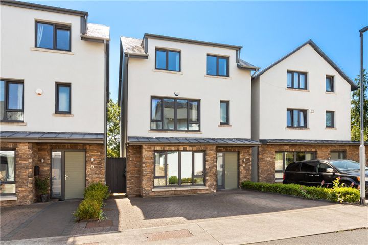 10 Struan Glen, Enniskerry Road, Kilternan, Dublin