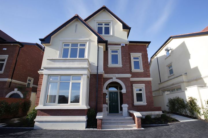 16 Streamstown Wood, Streamstown Lane, Malahide, Dublin