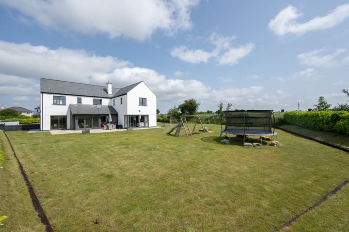 11 Earls Well, Waterfall, Co Cork, T12T6DF