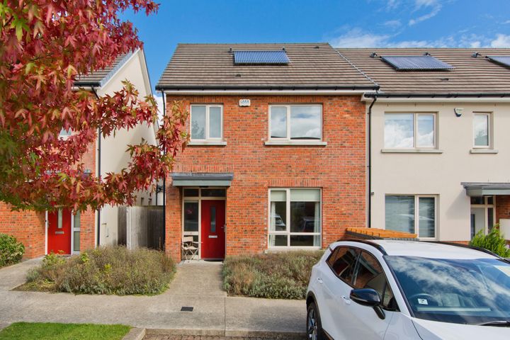 9 Belarmine Walk, Stepaside, Dublin 18, D18C671