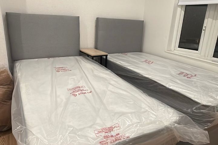 Twin Room For Female  , Clonard Road,Dublin 12, Crumlin, Dublin 12